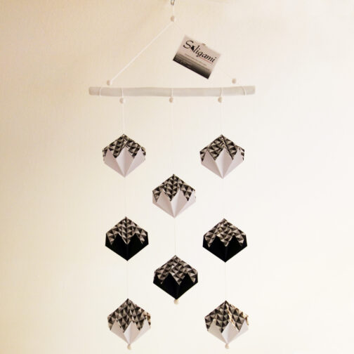 suspension diamant origami