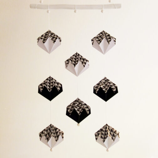 suspension diamant origami